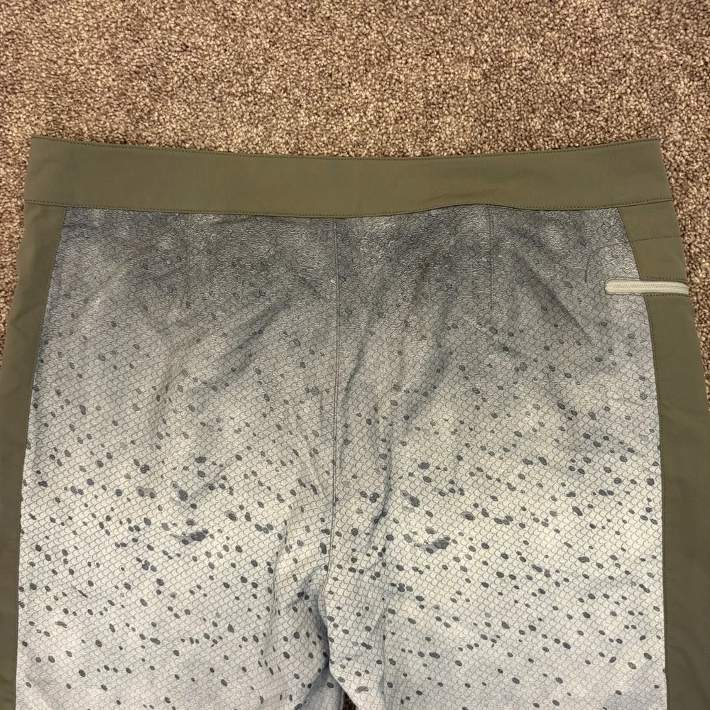 Vineyard Vines Mens Swim Trunks Shorts Size 34 Gray Zipped Pocket Drawstring EUC